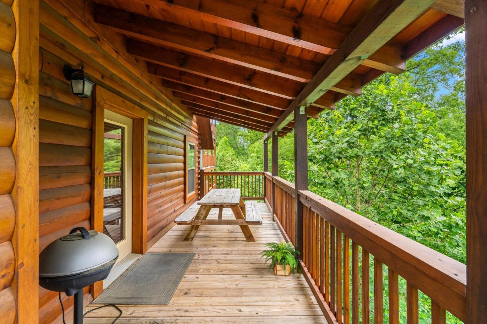 Holiday home Cozy 2br Theater Gameroom Hot Tub Free Attraction Tickets Pigeon Forge