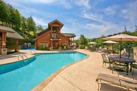 Luxurious 1br 5 Min To Pkwy * Pigeon Forge