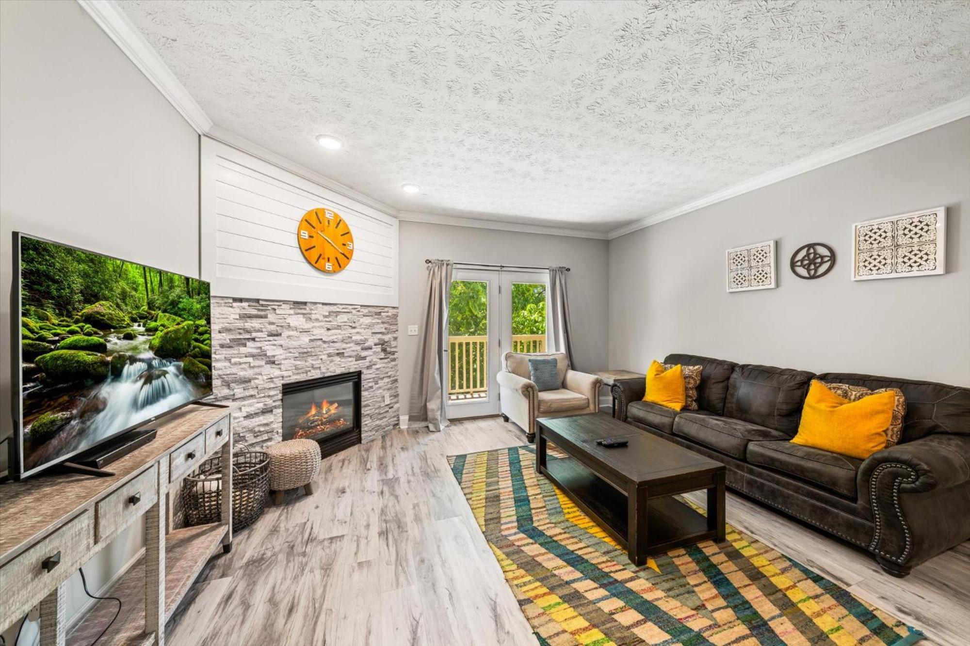 Luxurious 1br 5 Min To Pkwy Pigeon Forge