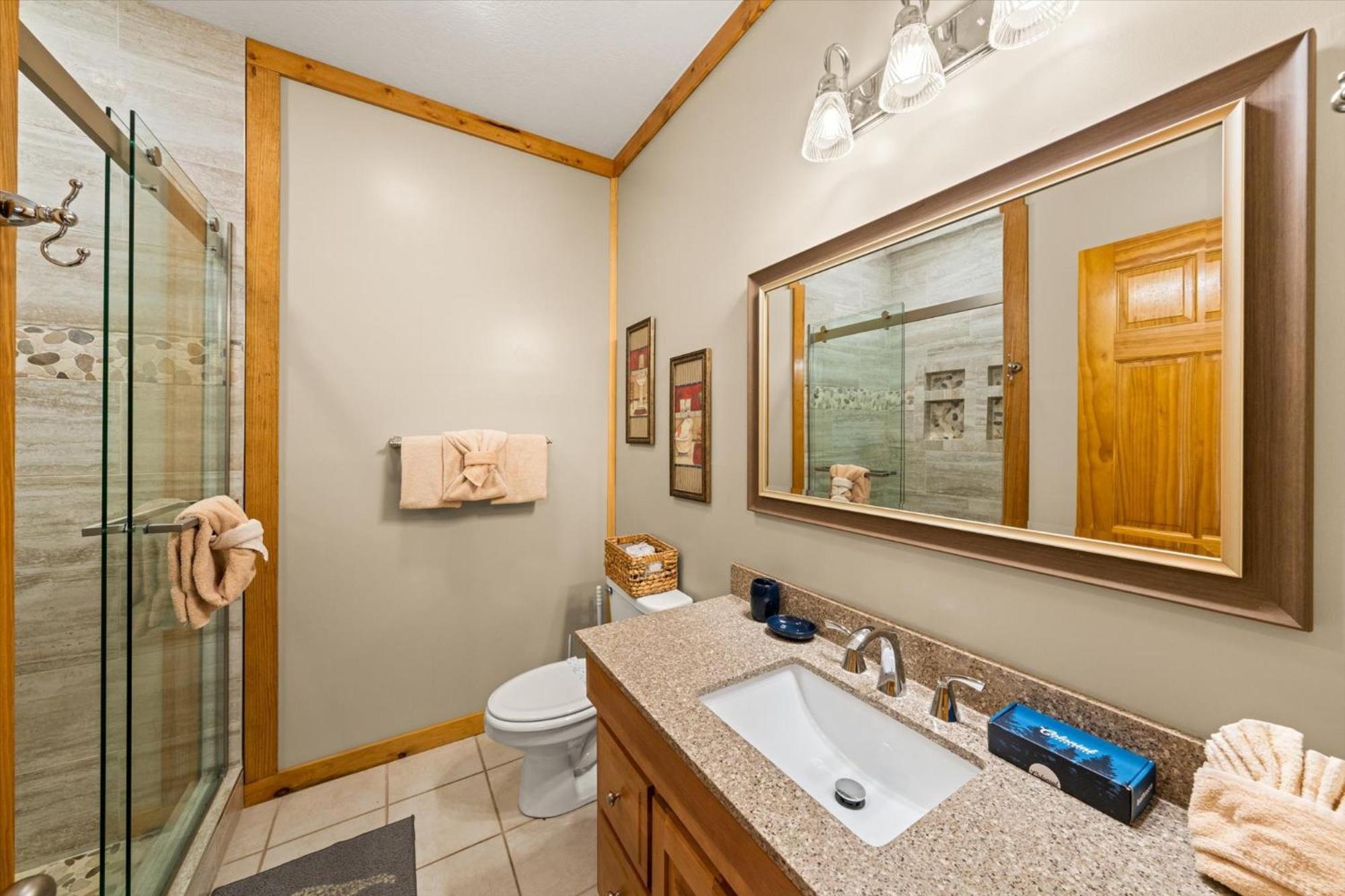Spacious 5br 7 Min To Pkwy Hot Tub * Pigeon Forge