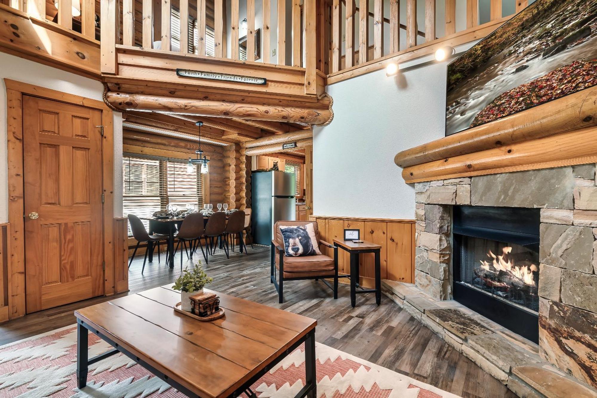 Holiday home Pet Friendly 2br Just 5 Min To Pkwy! Free Attraction Tickets
