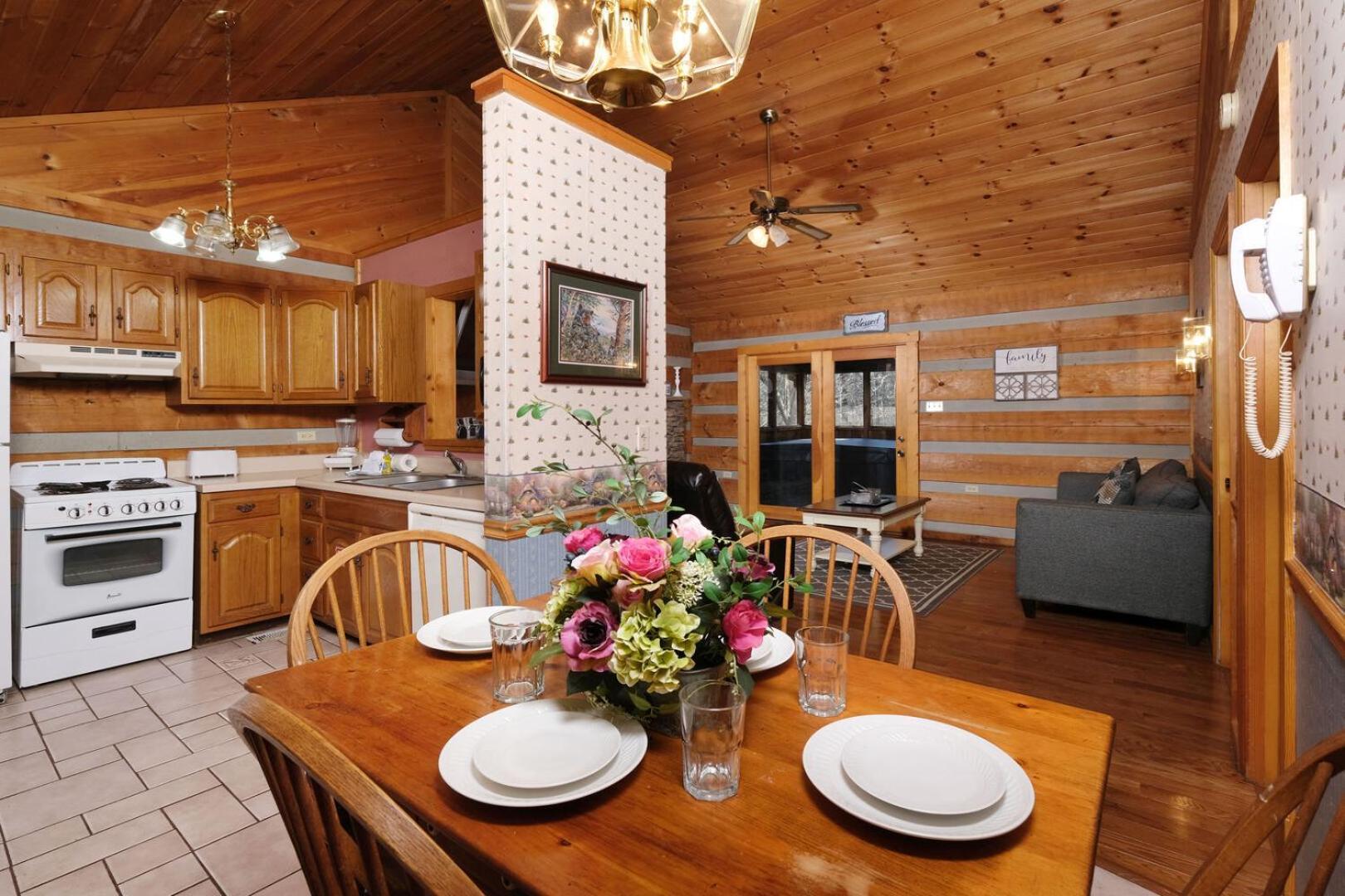 Holiday home Cozy 2br Hot Tub Free Attraction Tickets Pigeon Forge