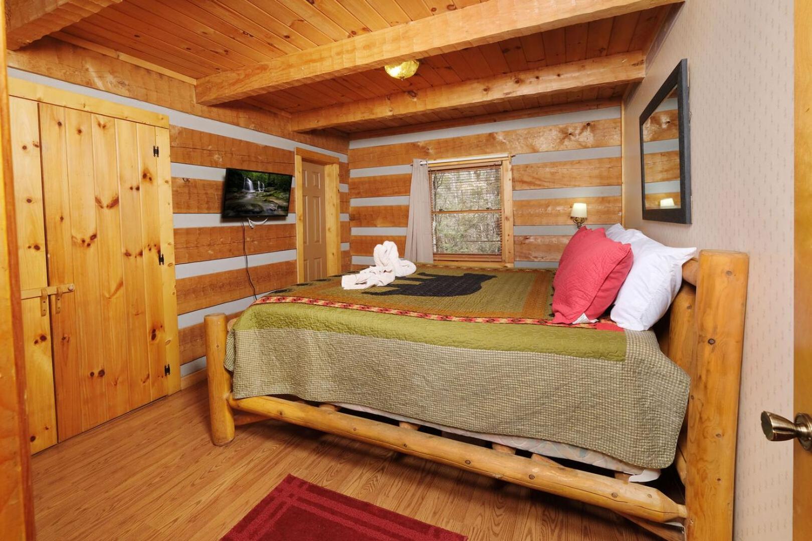 Cozy 2br Hot Tub Free Attraction Tickets *