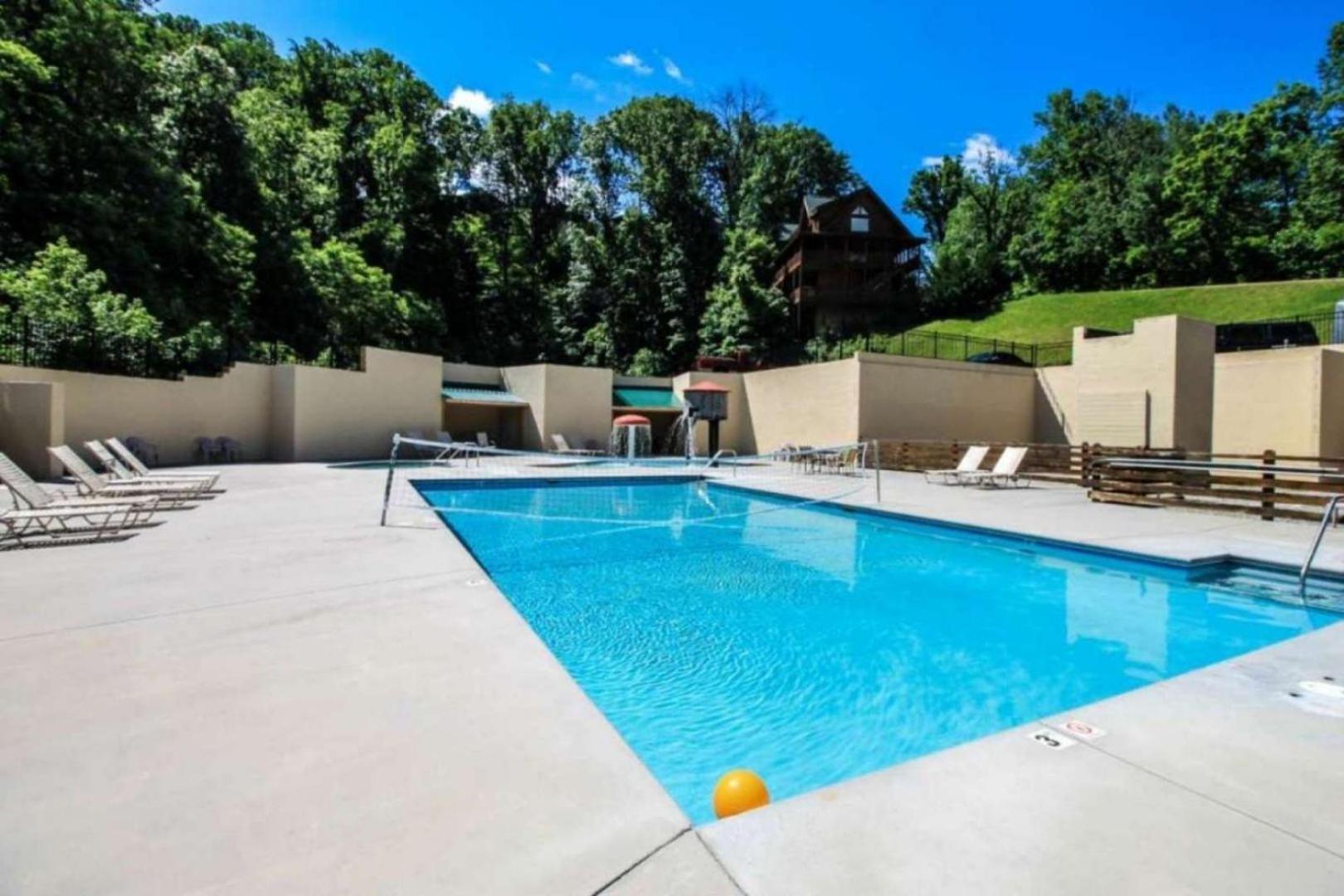 Holiday home Cozy 1br Ziplines Hot Tub Pool Table Free Attraction Tickets Pigeon Forge