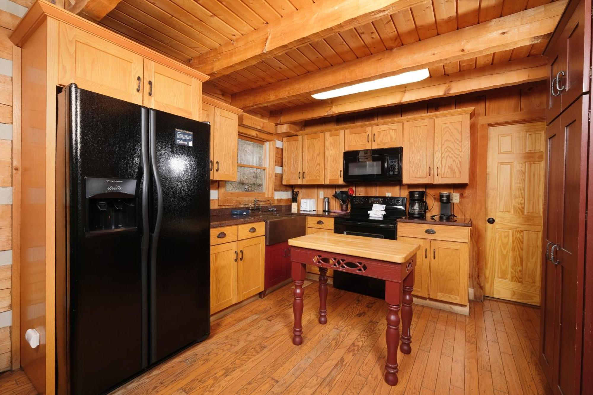 Cozy 1br Stunning Views Hot Tub Fire Pit Free Attraction Tickets Holiday home