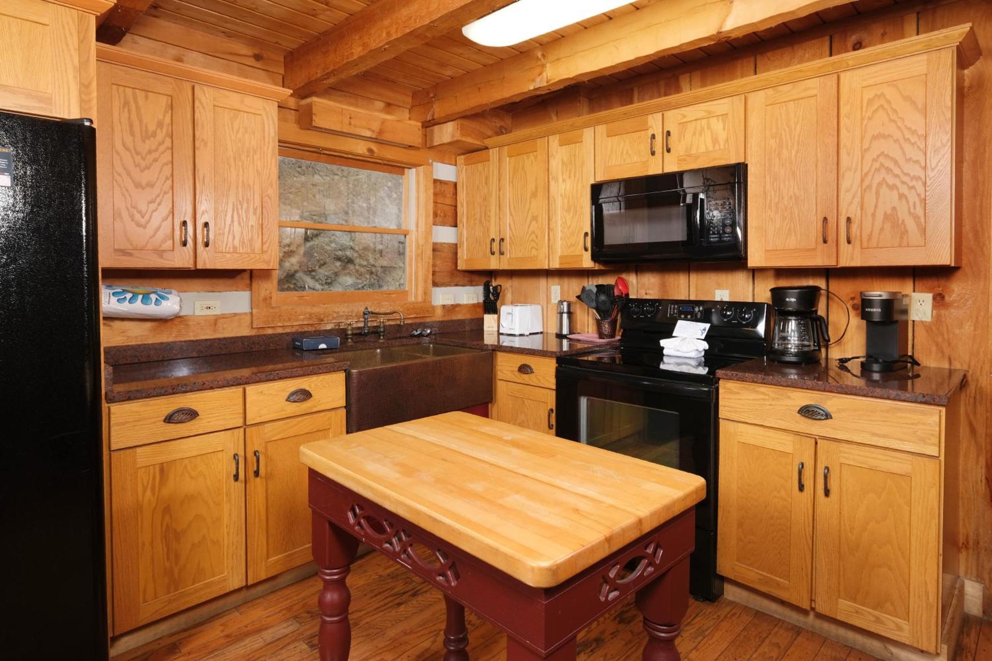 Cozy 1br Stunning Views Hot Tub Fire Pit Free Attraction Tickets