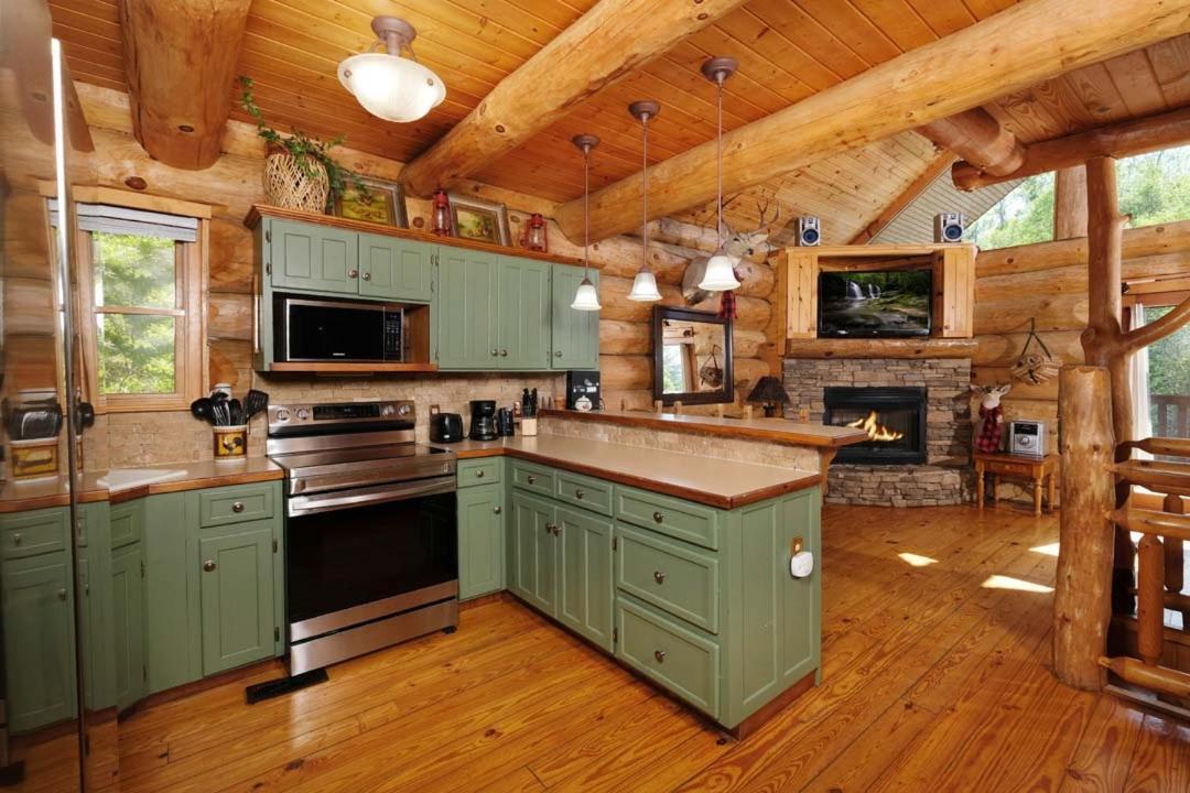 Holiday home Big Timber By Colonial Properties Pigeon Forge