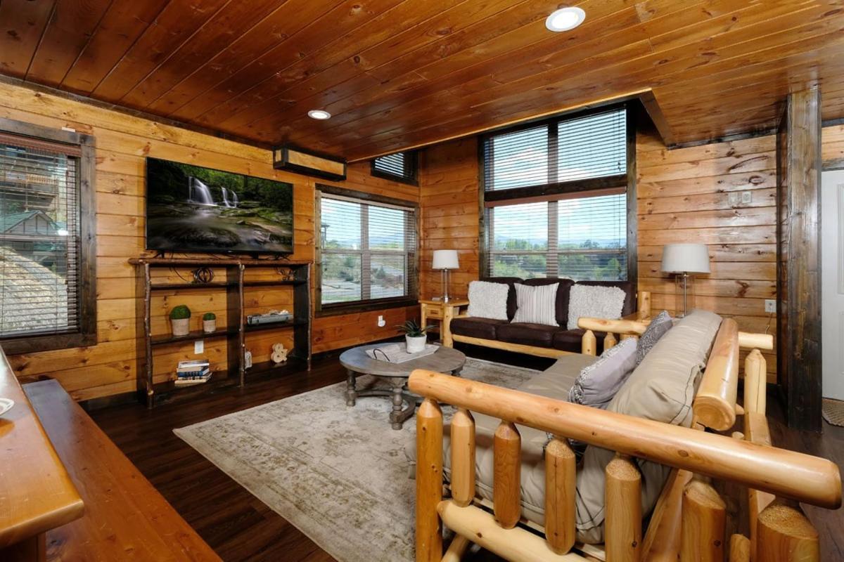 Relaxing 2br Just 5 Min To Parkway! Free Attraction Tickets Pigeon Forge