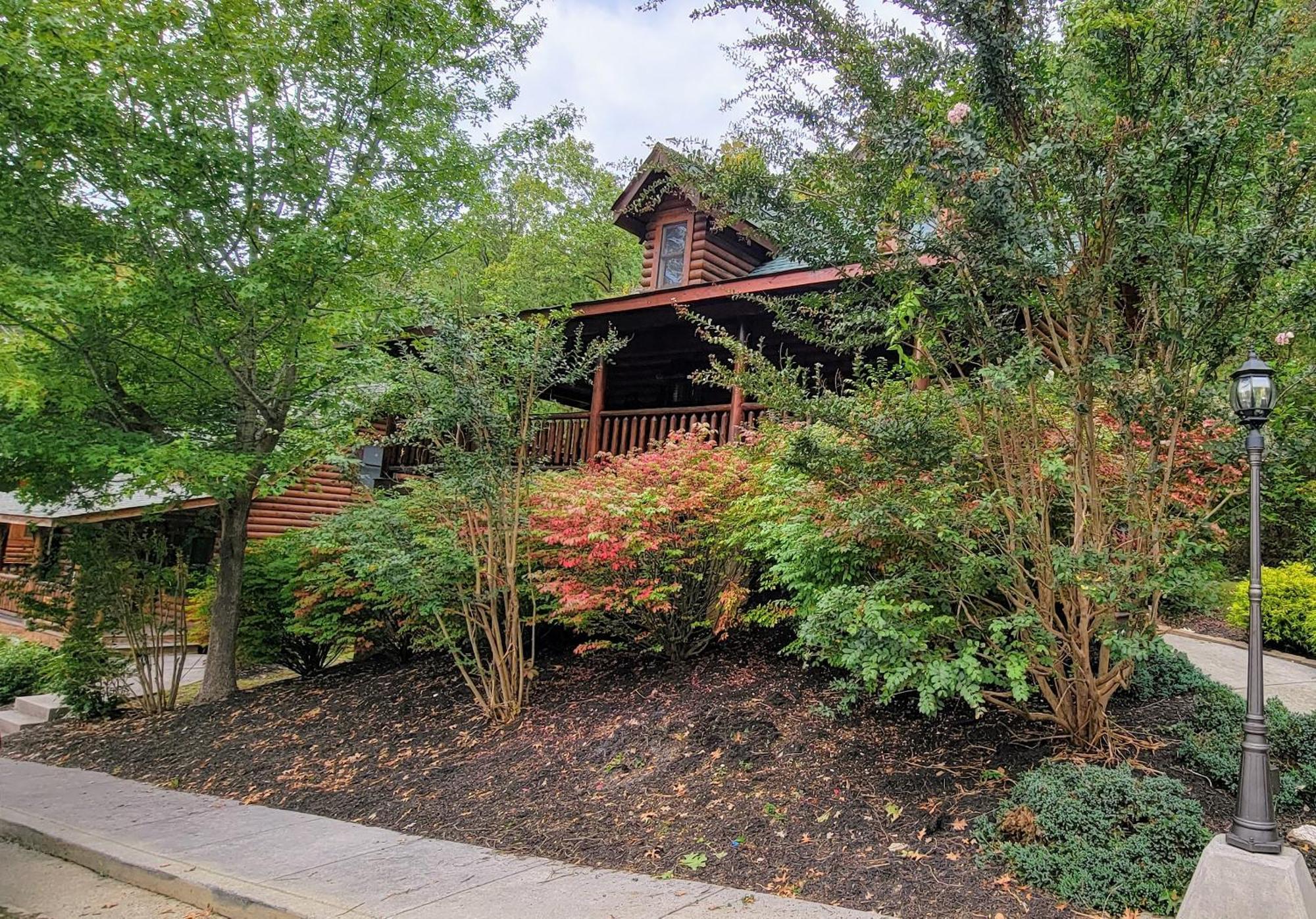 Camp Cozy * Pigeon Forge