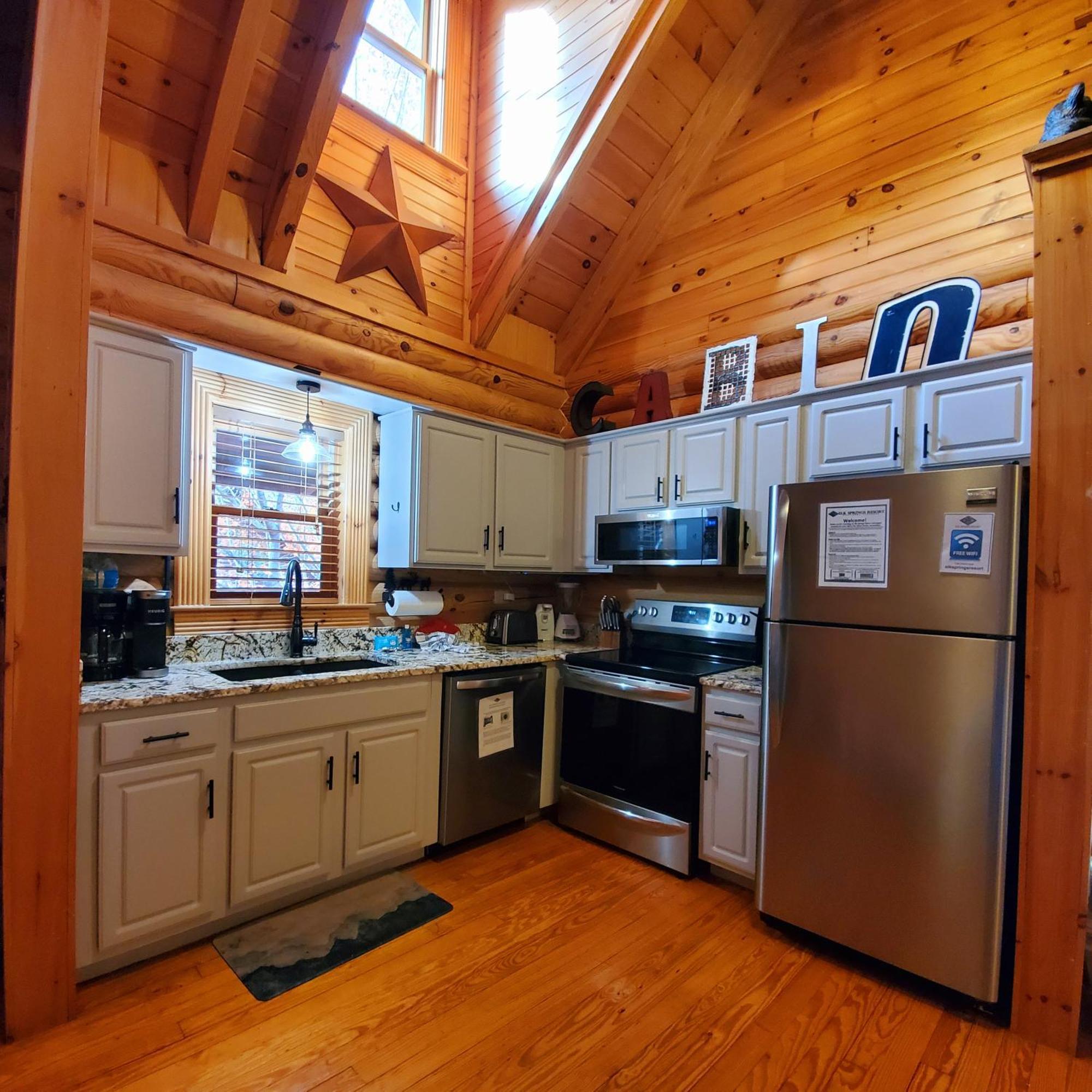Camp Cozy Holiday home Pigeon Forge