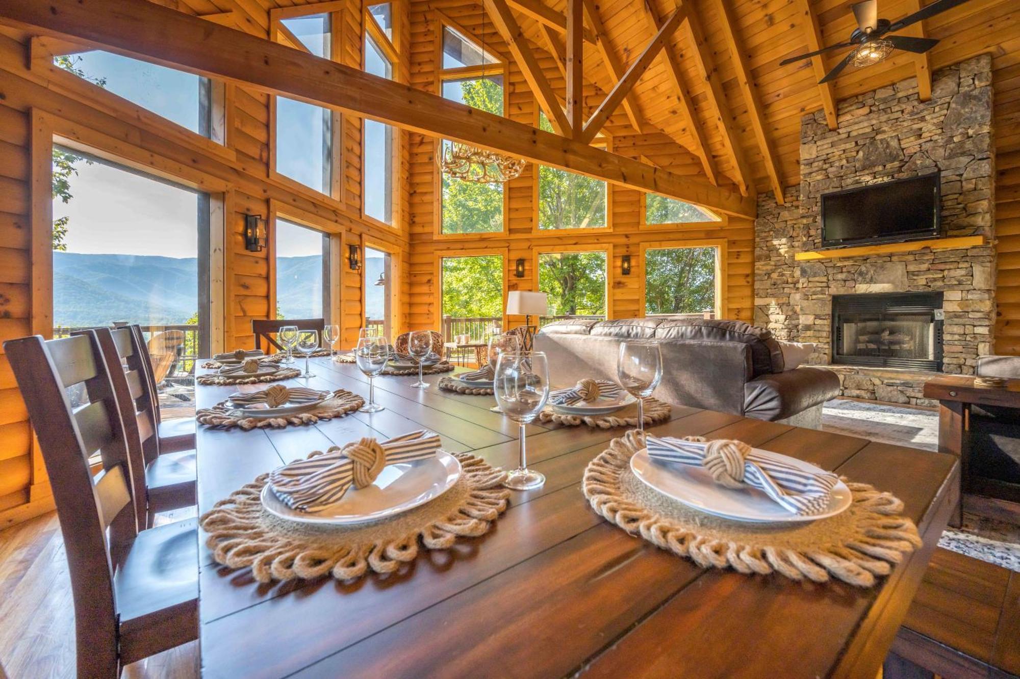 Holiday home Breathtaking 5-bedroom Getaway With Game Room, Hot Tub, And Theatre Pigeon Forge
