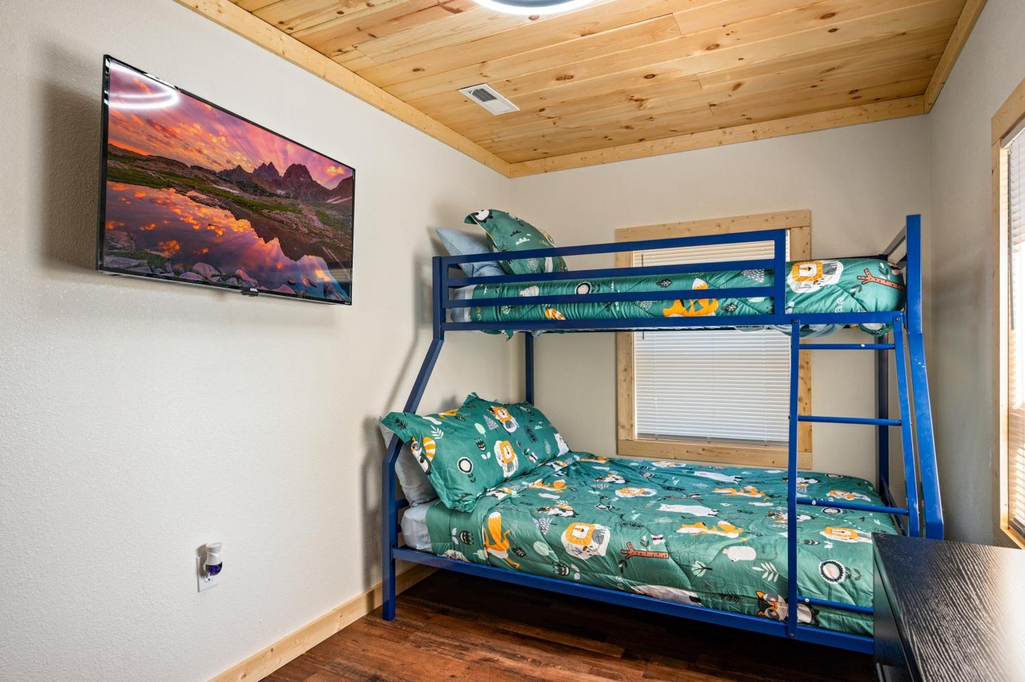 Location, Hot Tub, Theater, Grill, Ez Roads Holiday home *