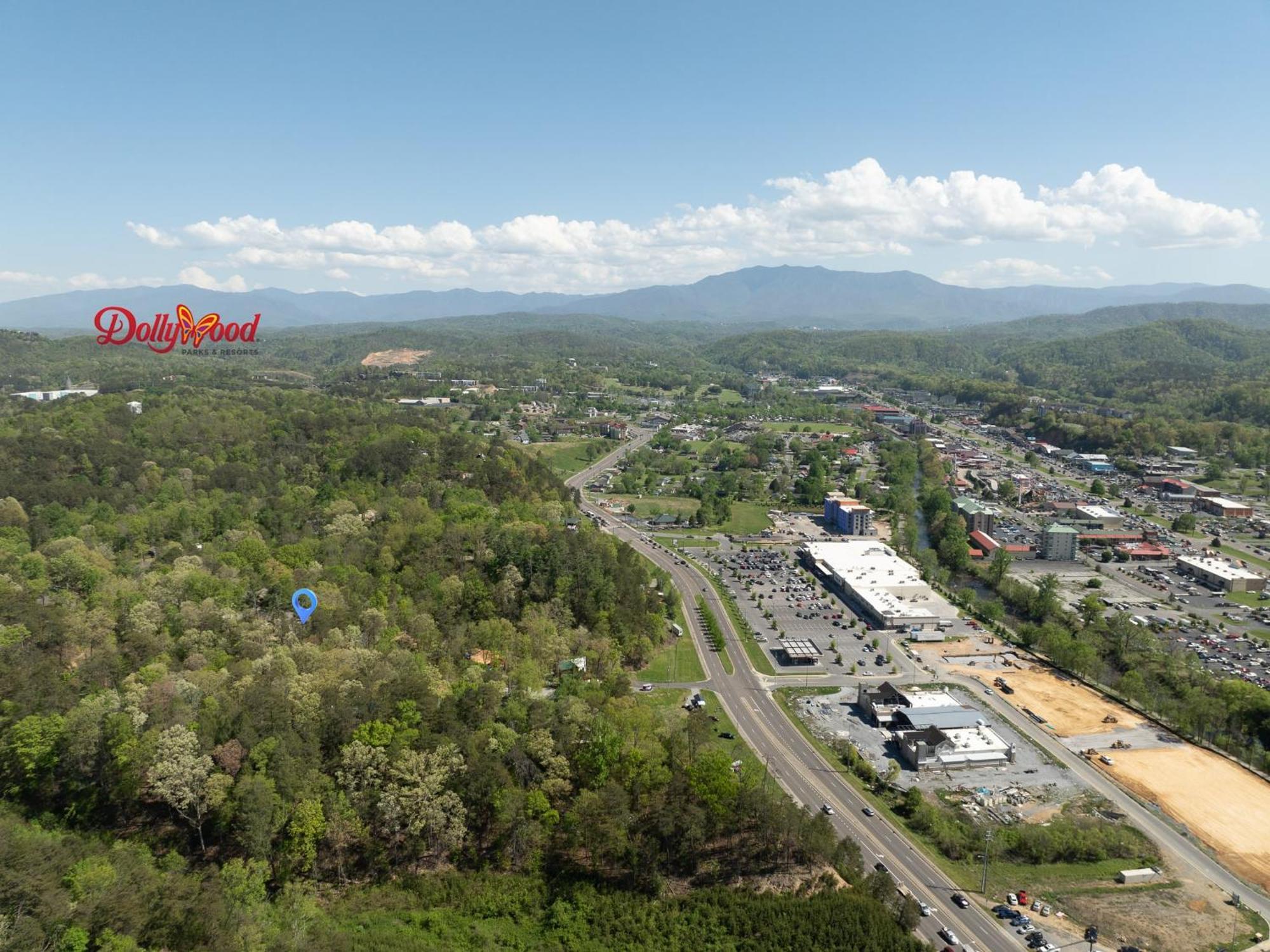 1 Mile To Dollywood 7 Miles To Gburg Hottub Rustic * Pigeon Forge