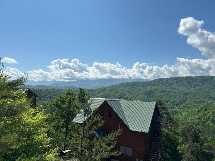 Skye View Pigeon Forge
