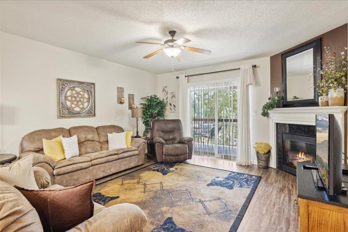 Cl303 Splash 'n' Views Holiday home Pigeon Forge