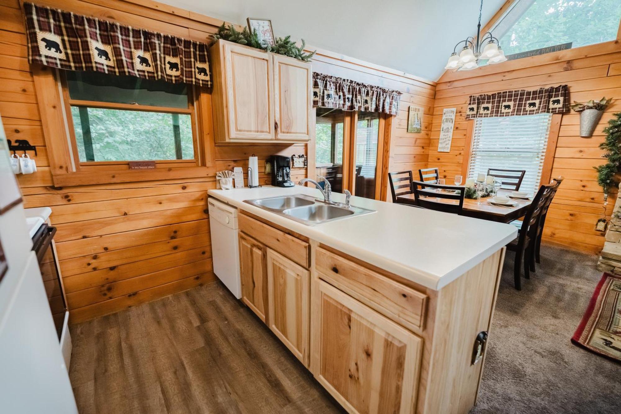 Always Christmas Holiday home Pigeon Forge