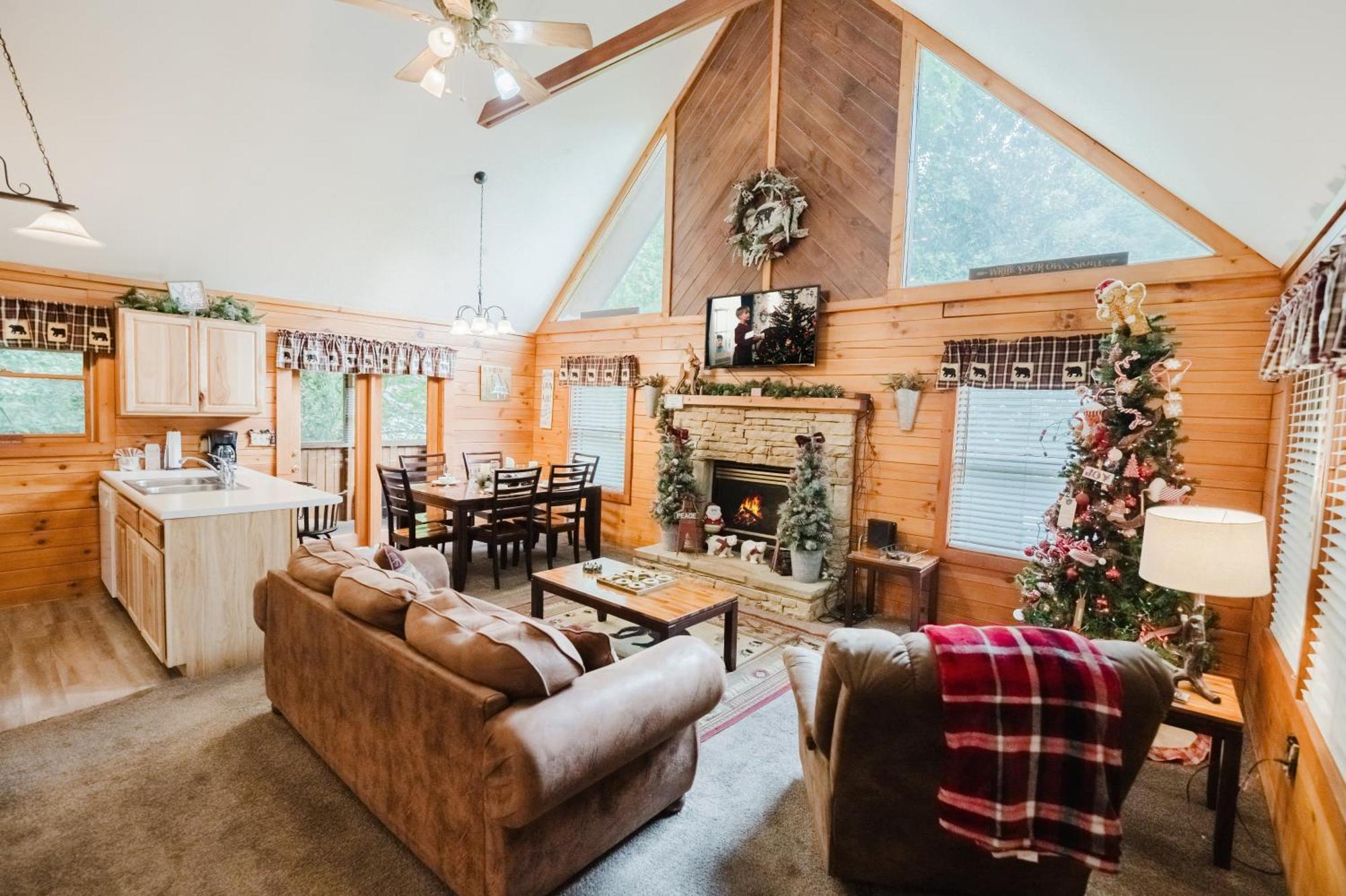 Holiday home Always Christmas Pigeon Forge