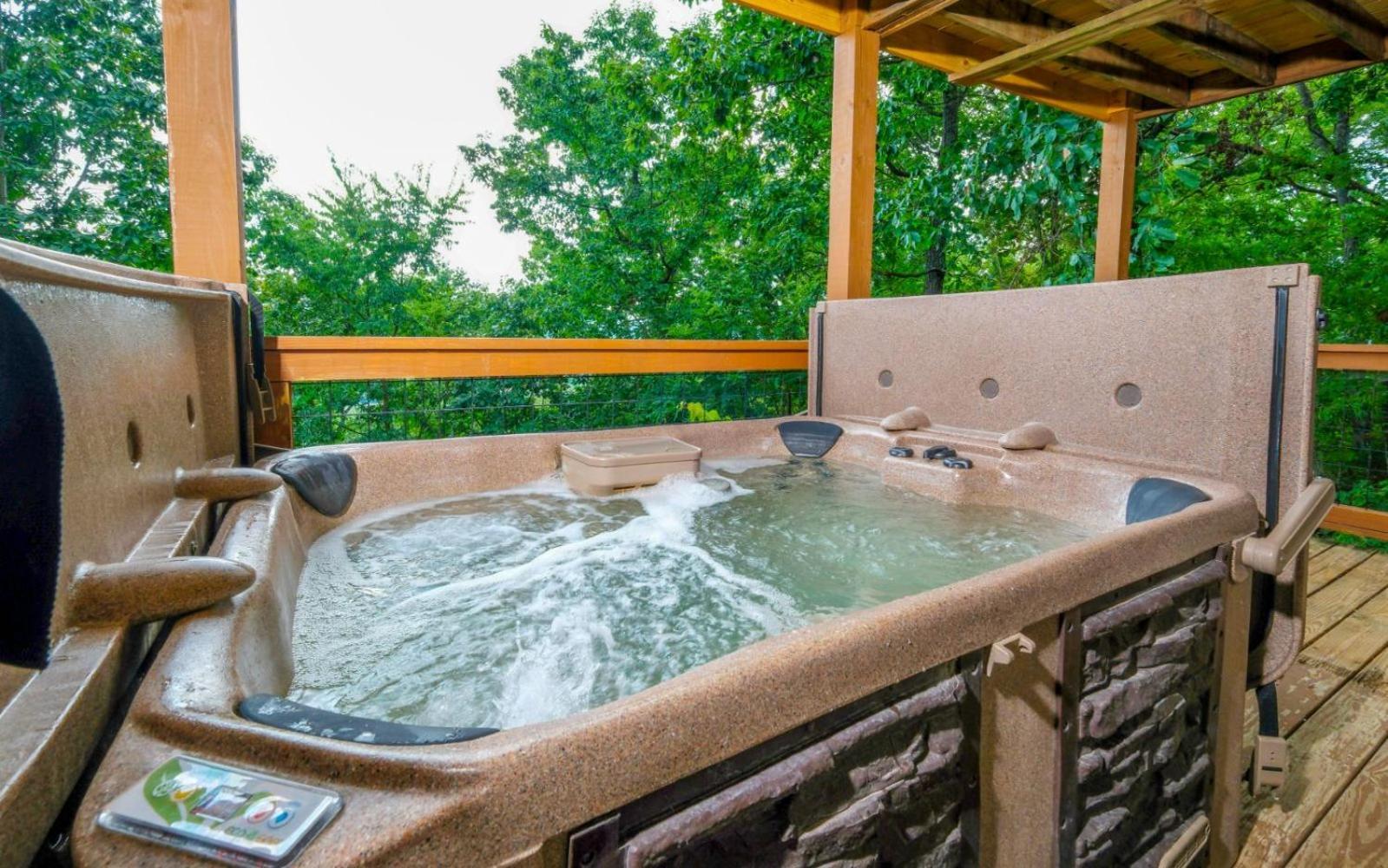 Smoky View On The Rocks Villa *
