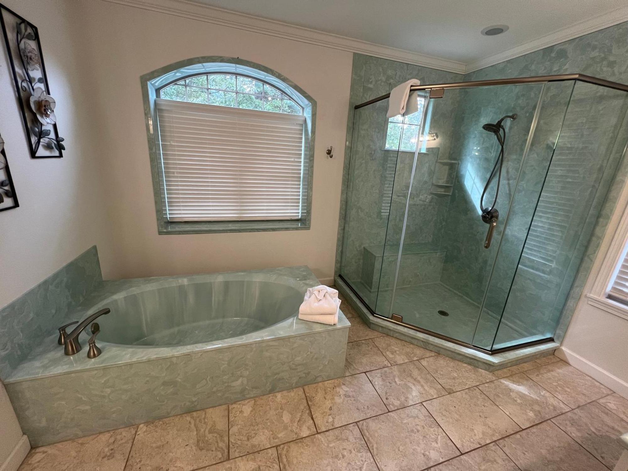 Escape To The Estate At Mill Creek Luxury 5bed With Private Pool Hot Tub Game Fire Pit * Pigeon Forge
