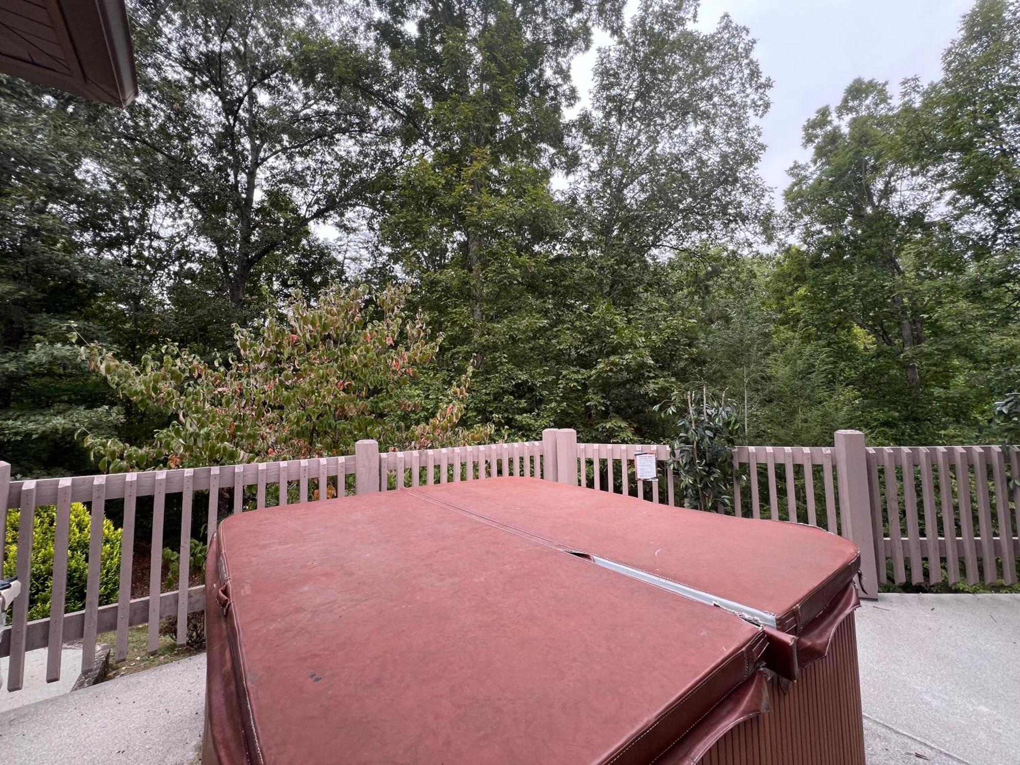 Escape To The Estate At Mill Creek Luxury 5bed With Private Pool Hot Tub Game Fire Pit Holiday home
