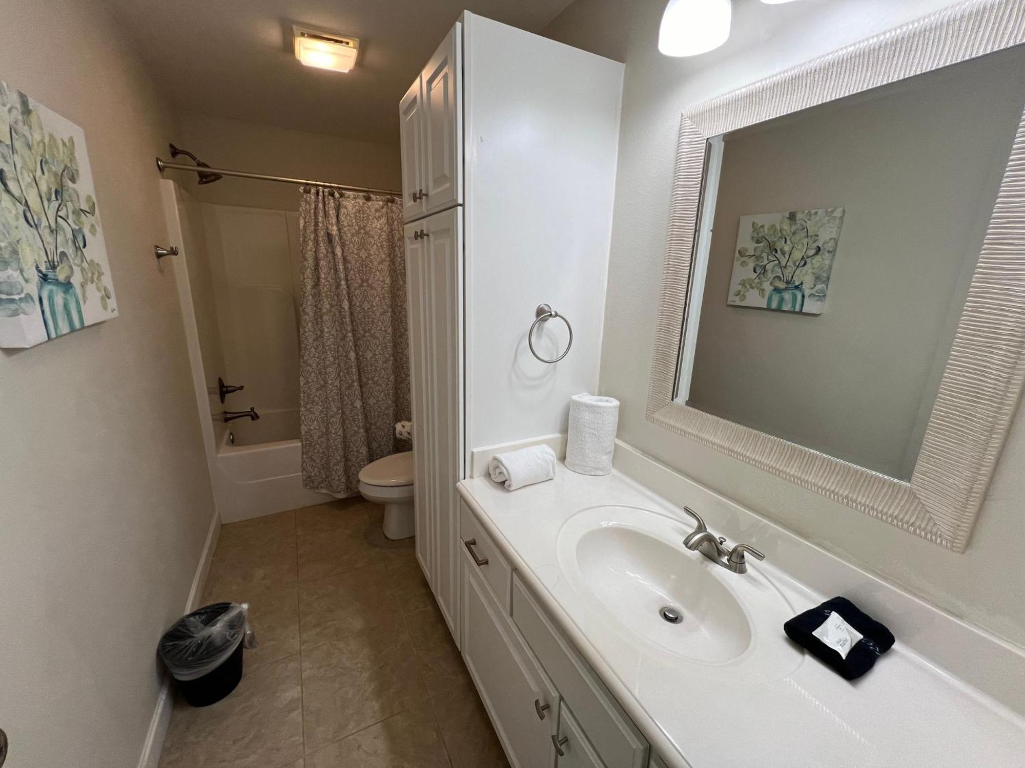 Escape To The Estate At Mill Creek Luxury 5bed With Private Pool Hot Tub Game Fire Pit Holiday home *