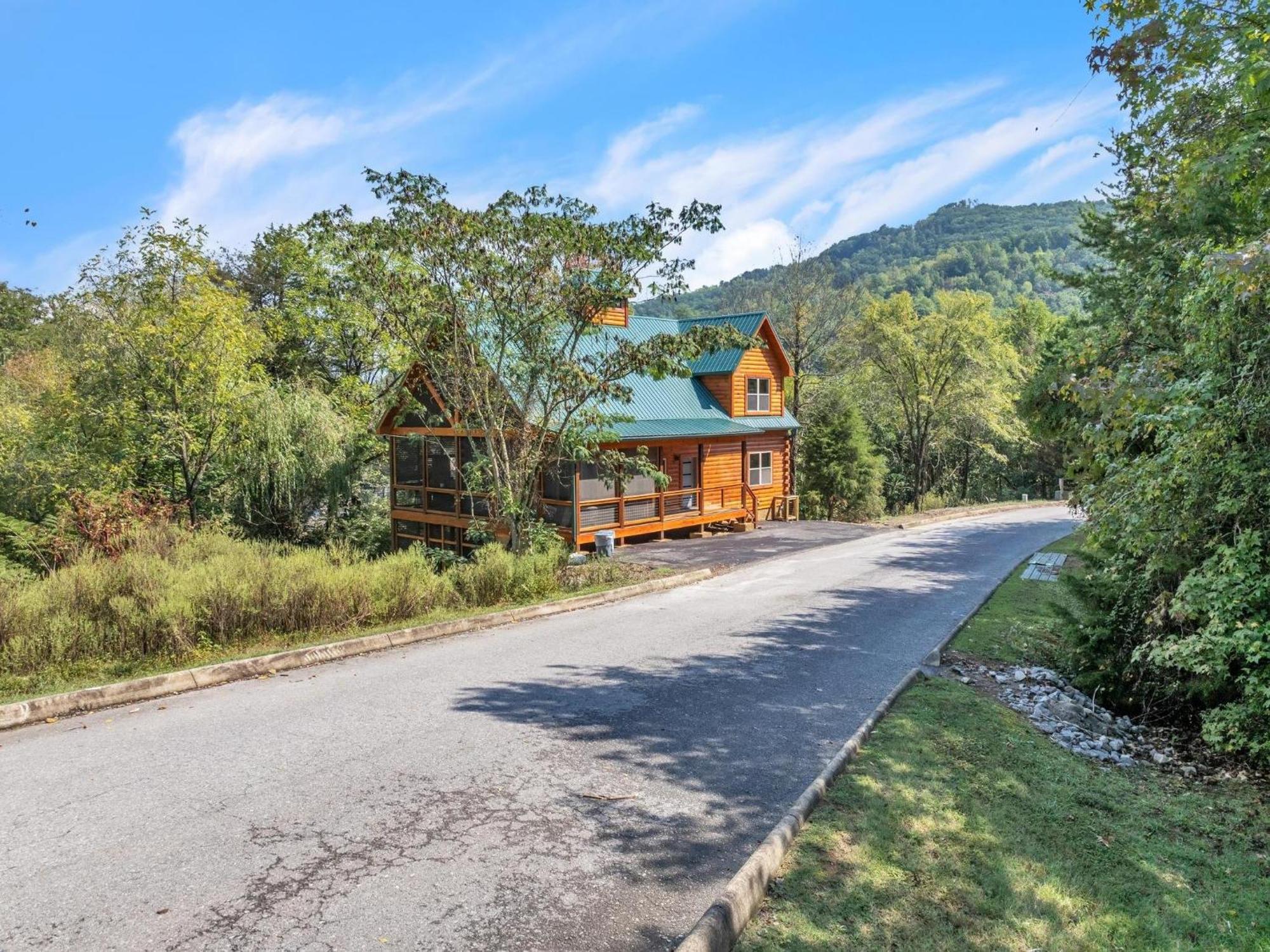 Ern803 - Beary Blue Oasis Holiday home Pigeon Forge