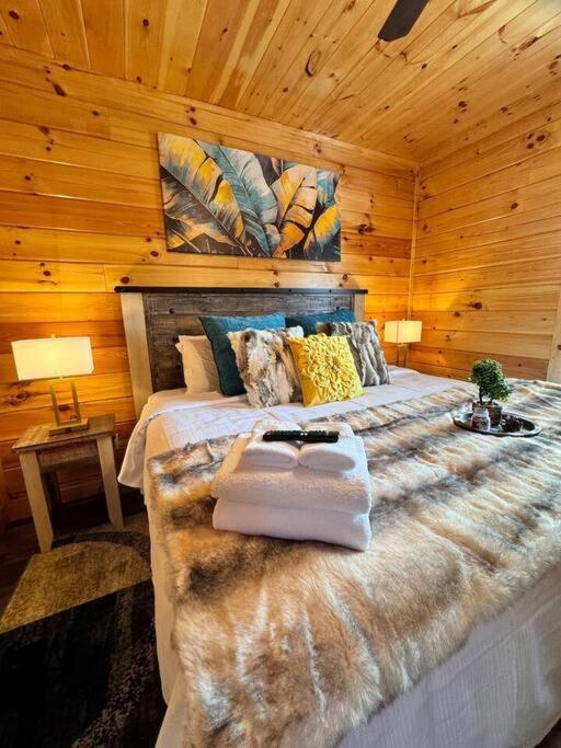 Holiday home Enchanted Peak Pigeon Forge
