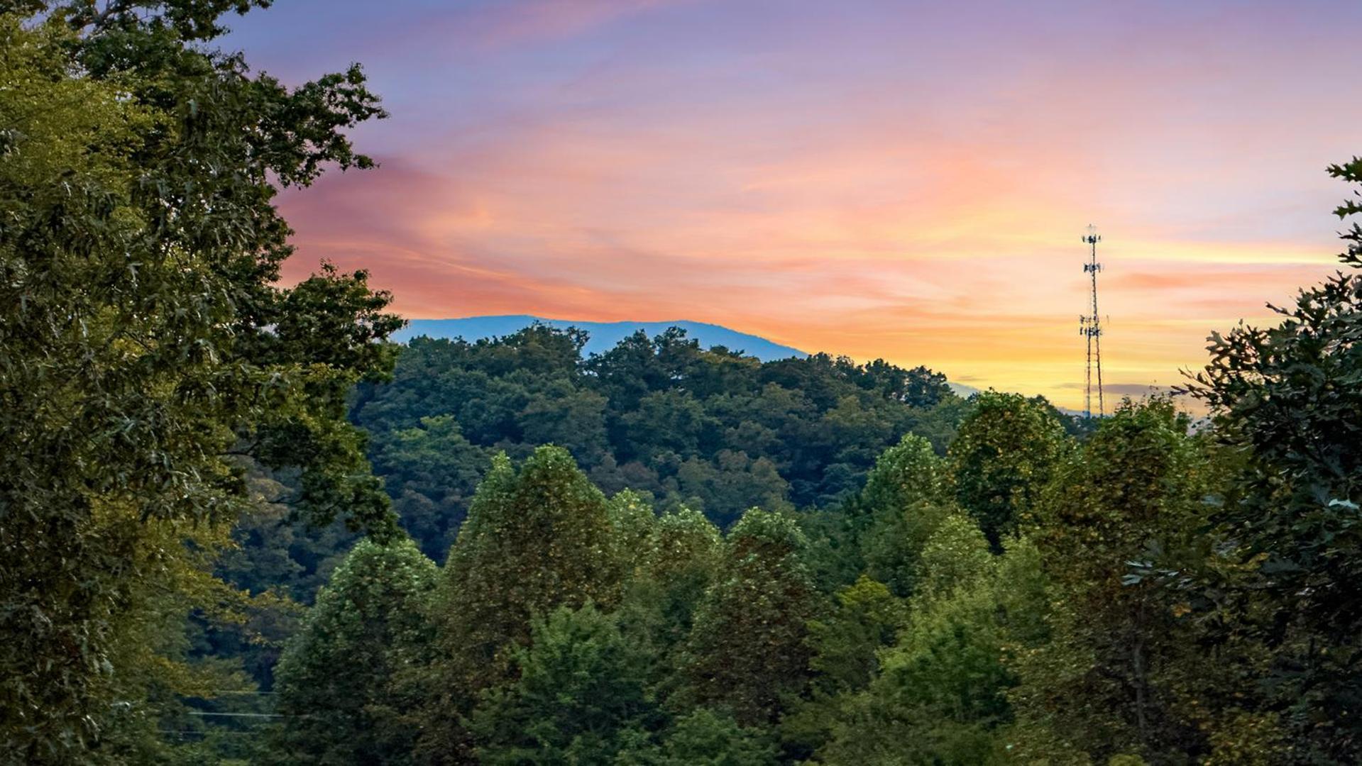 Applewood Manor Pigeon Forge