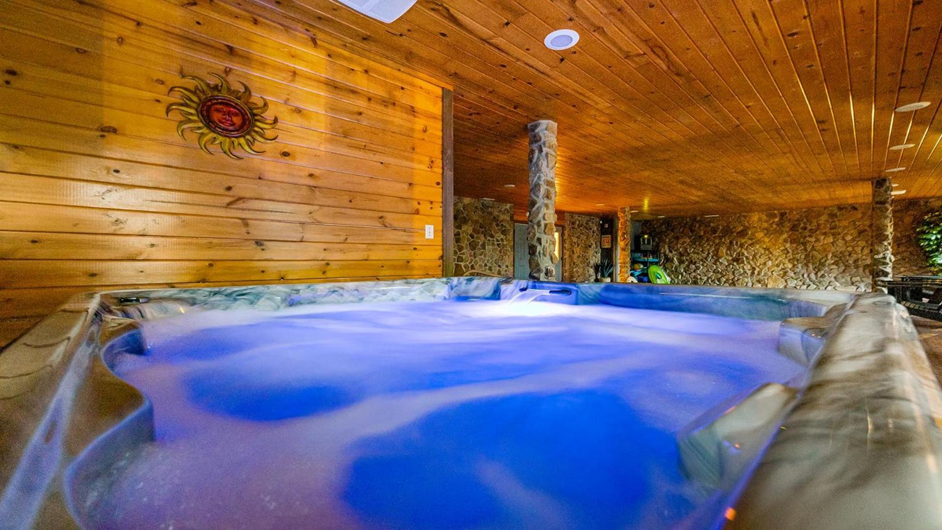 Applewood Manor * Pigeon Forge