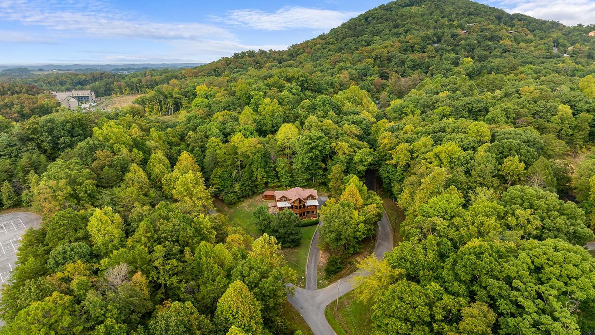 Applewood Manor Pigeon Forge
