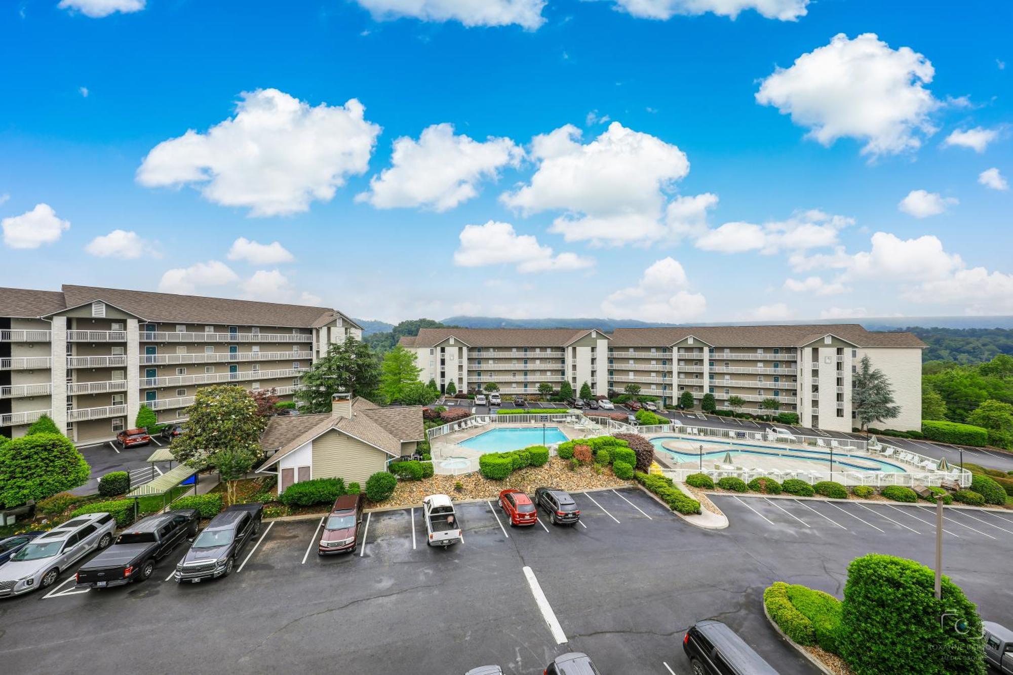 Star Gazing Whispering Pines 644 Apartment *