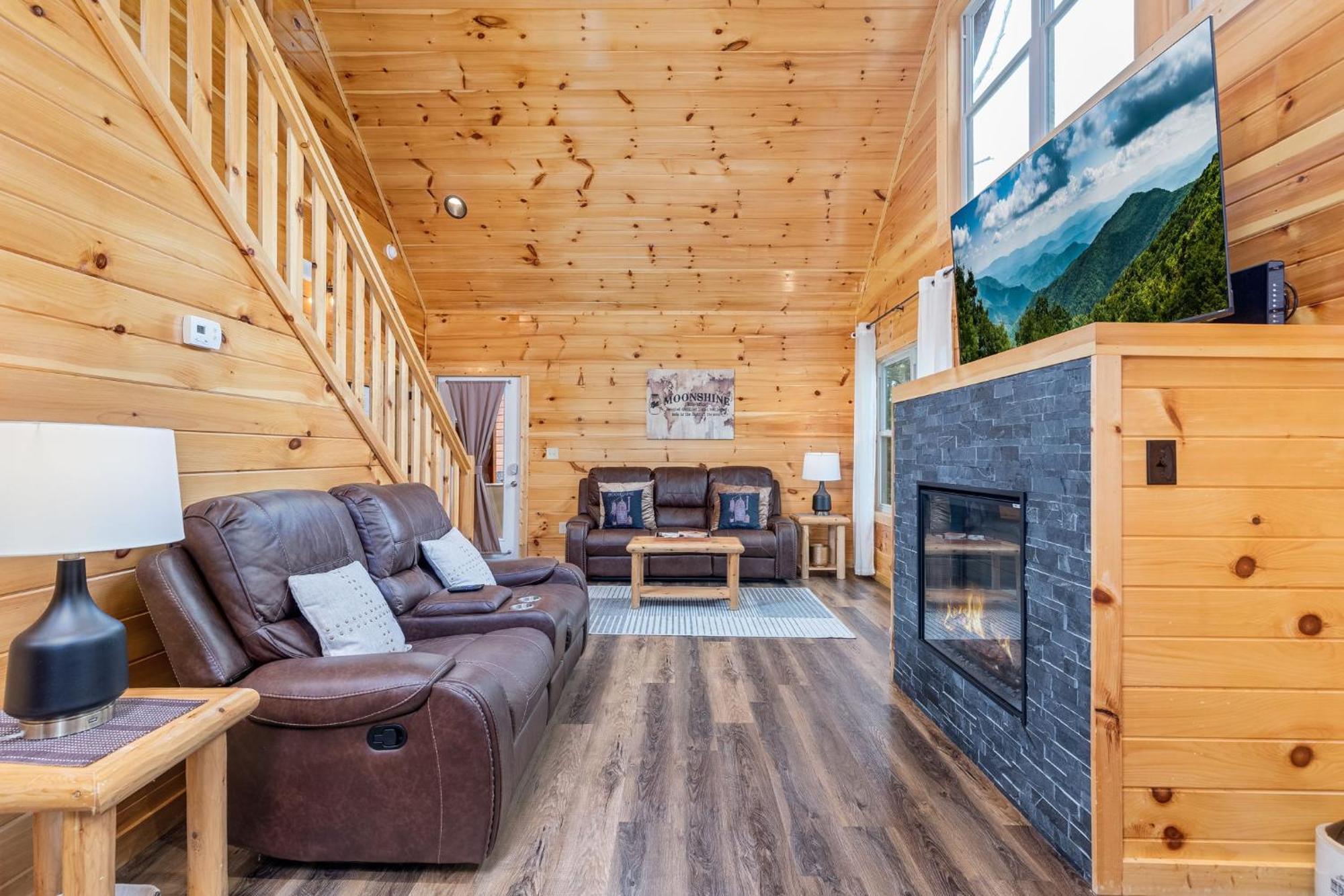Fully Loaded In Heart Of Holiday home *