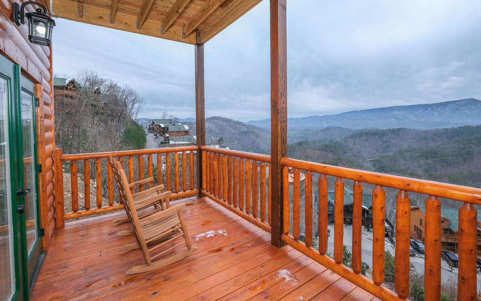 A Splash Of Heaven Pigeon Forge
