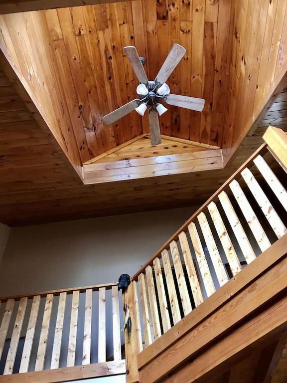 Holiday home Sleepy Bears Den *