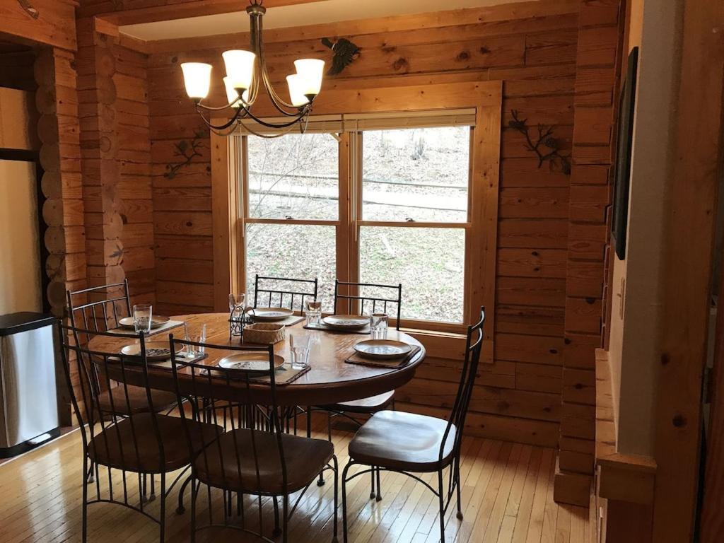Holiday home Sleepy Bears Den
