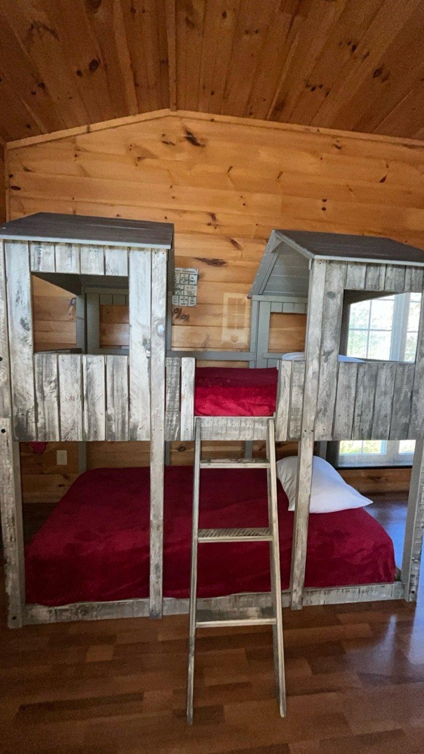 Secluded And Spacious 2br Hot Tub Pool Table Free Attraction Tickets Pigeon Forge