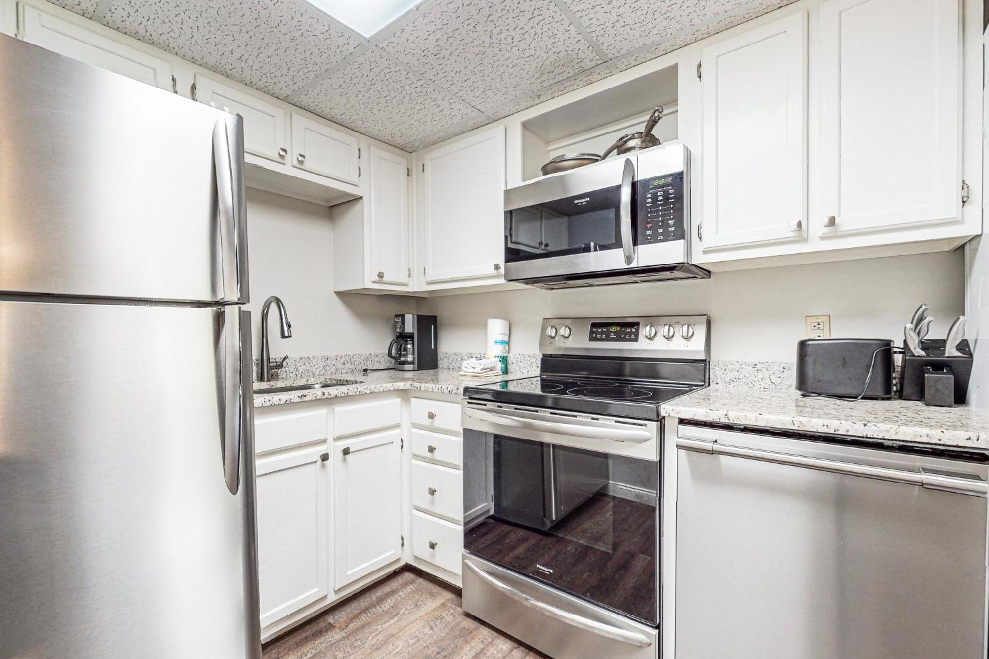 River Secret & River Hideout Apartment Pigeon Forge