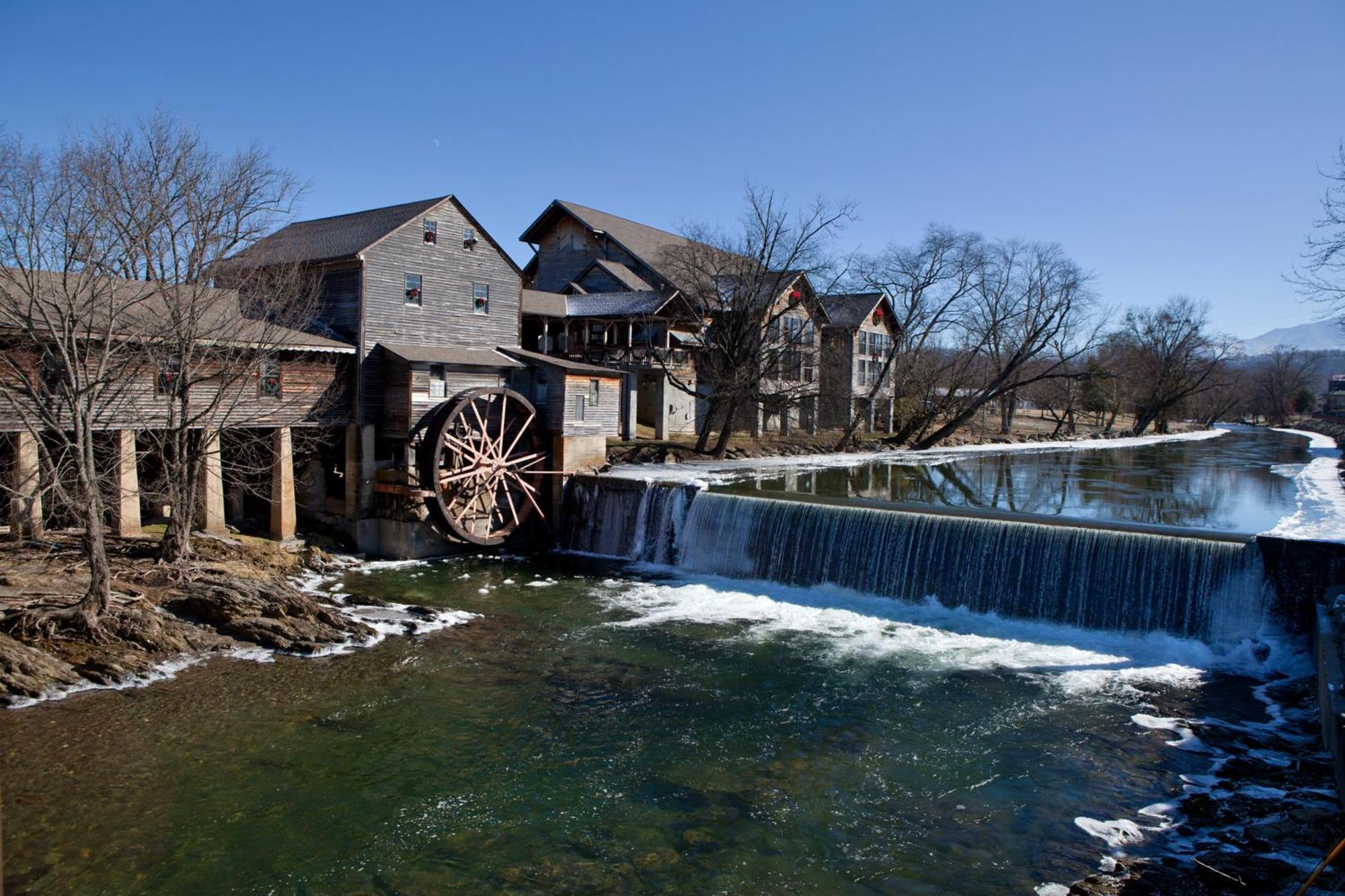 River Secret & River Hideout *