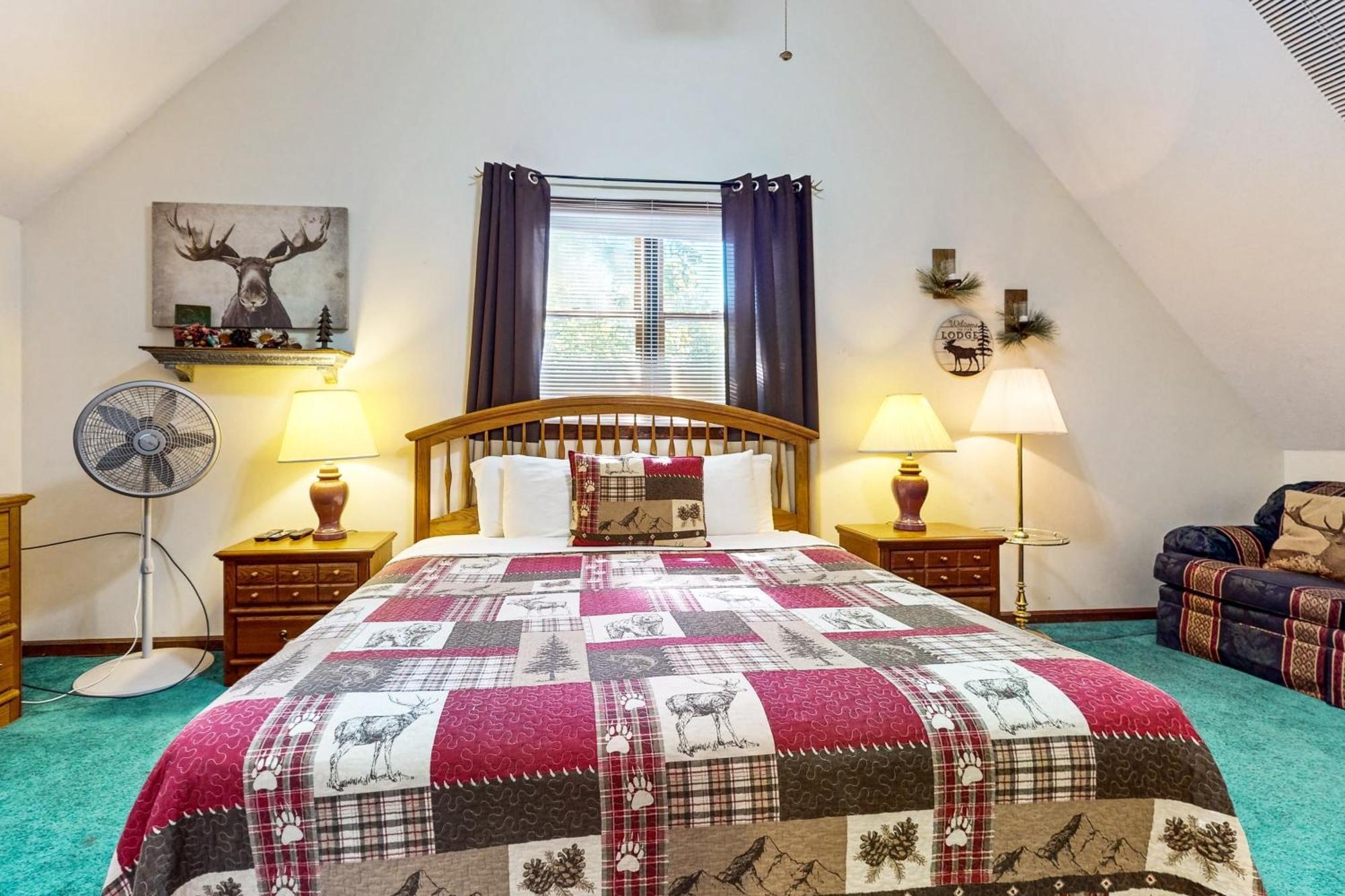 Big Bear Hug Cabin *