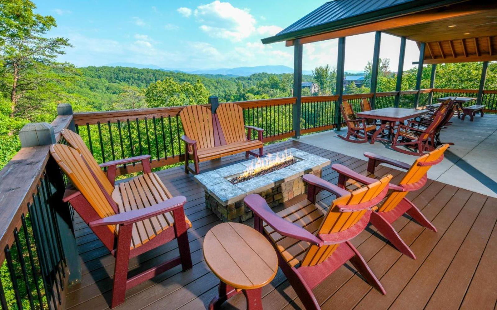 Villa Hibernation Retreat Pigeon Forge