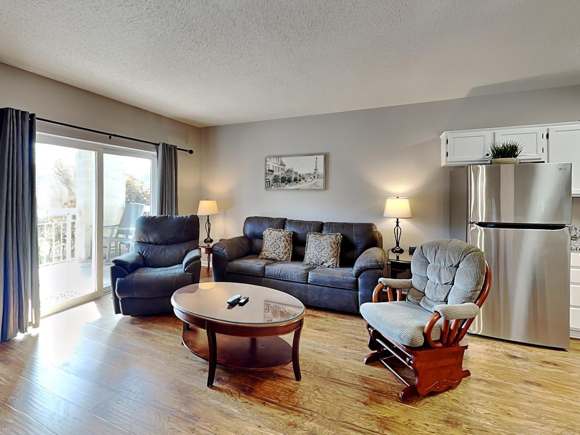 Apartment Dream A Little Dream Whispering Pines 411
