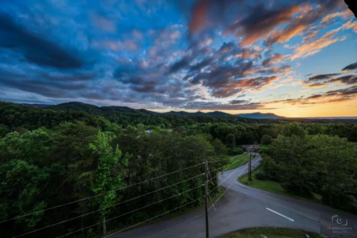 Wp652 Sweet Serenity Pigeon Forge