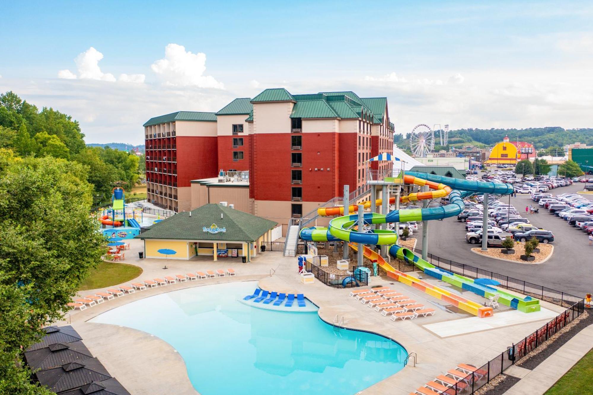 Country Cascades Waterpark Hotel Pigeon Forge