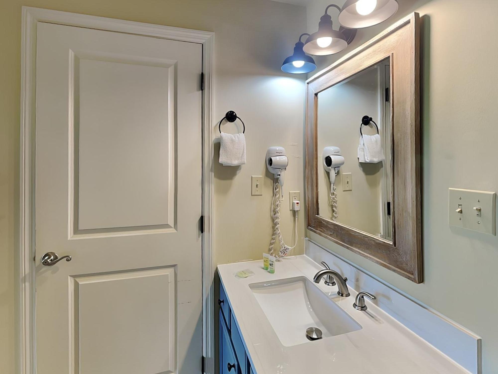 Heavenly River Cedar 703 Apartment *