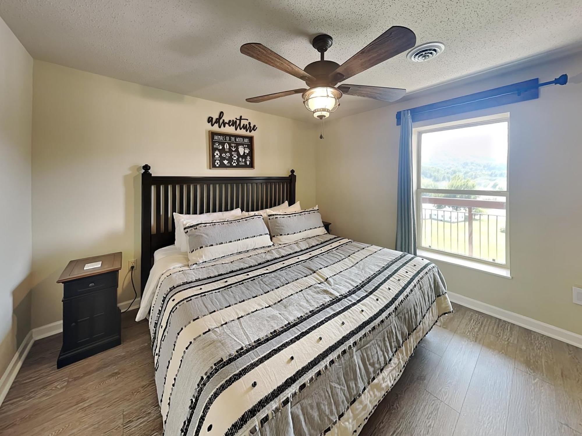 Heavenly River Cedar 703