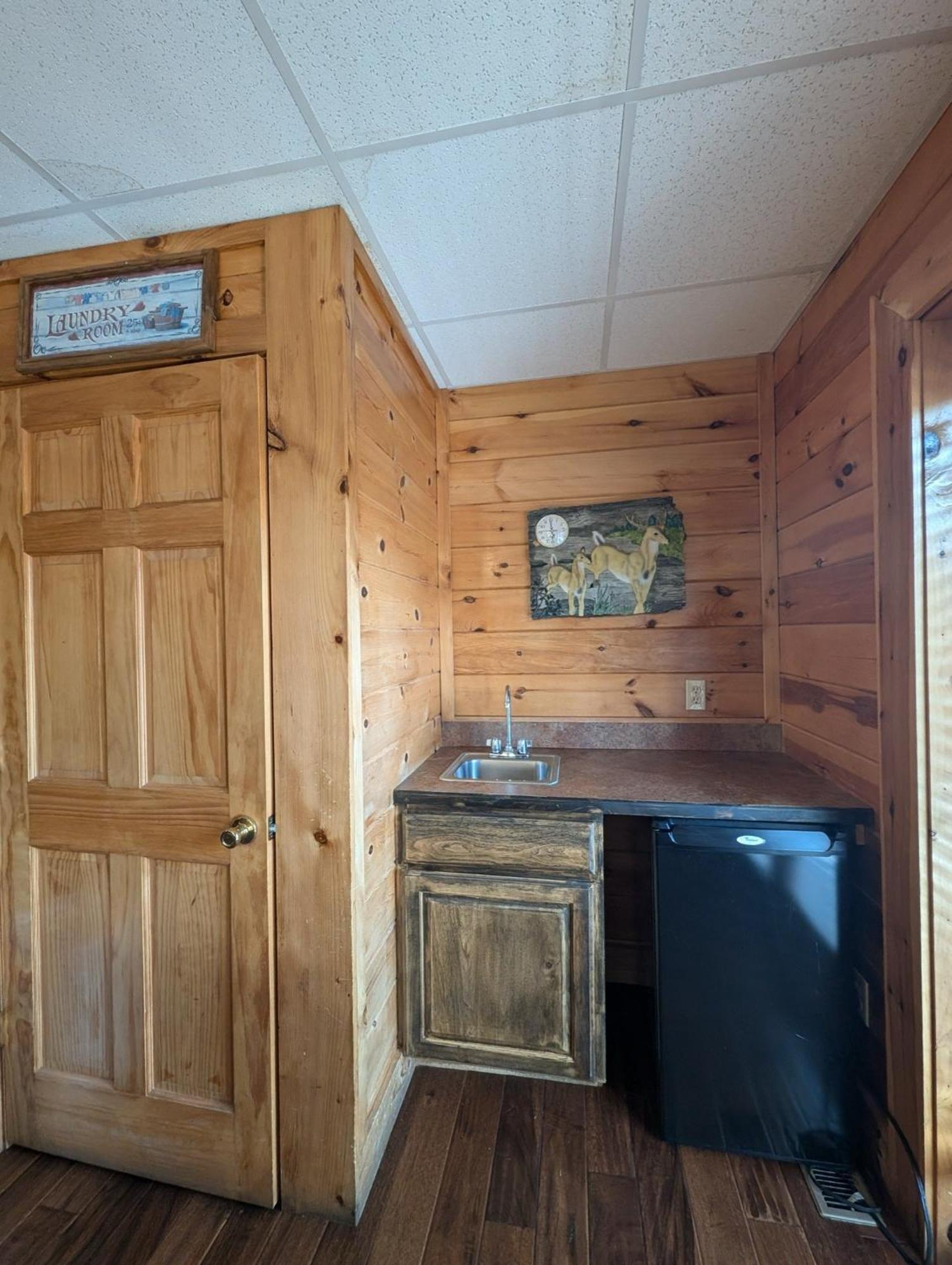 Ern807 - Black Bearry Ridge - Great Location! Close To The Action! *