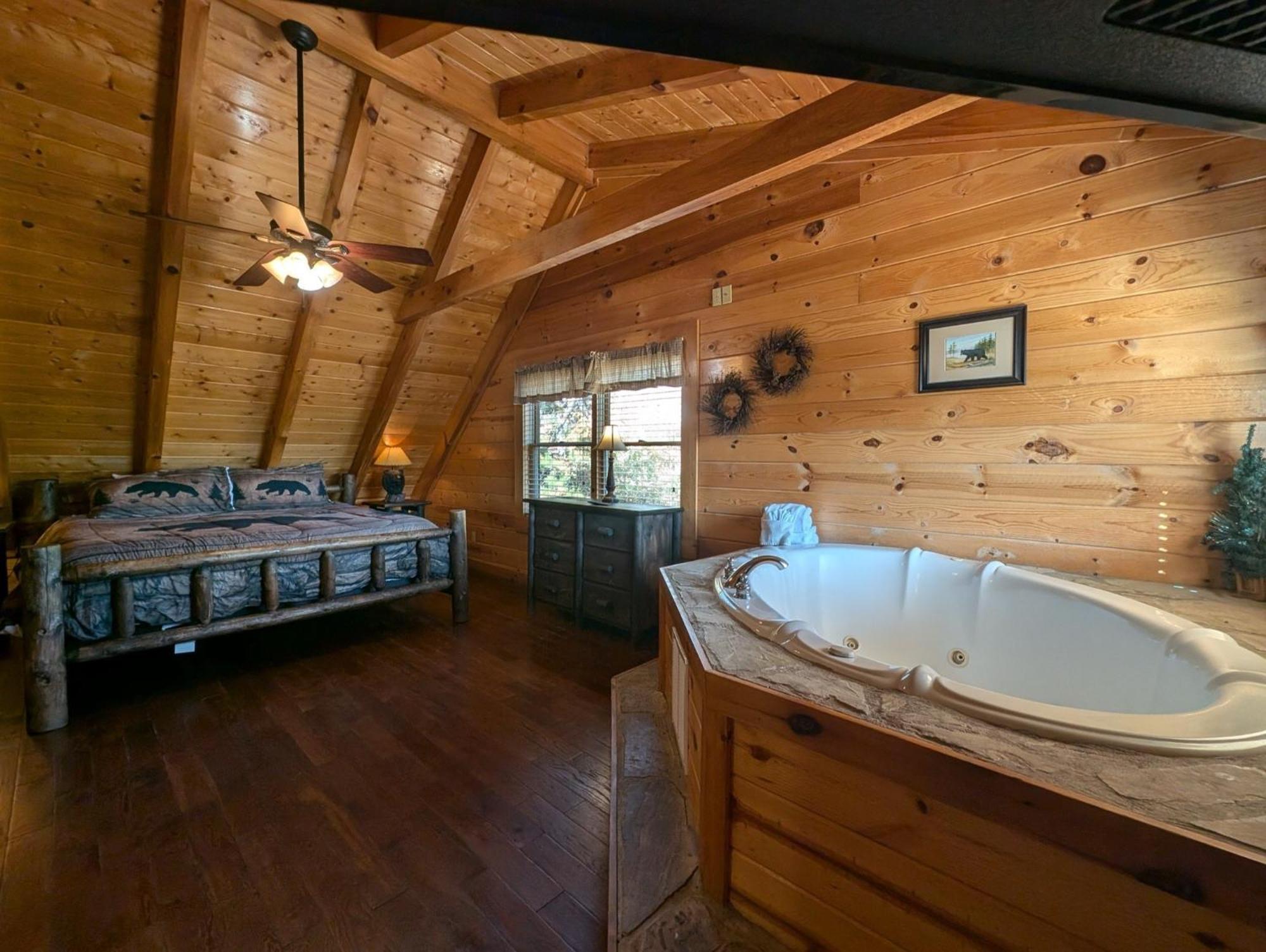 Holiday home Ern807 - Black Bearry Ridge - Great Location! Close To The Action! *