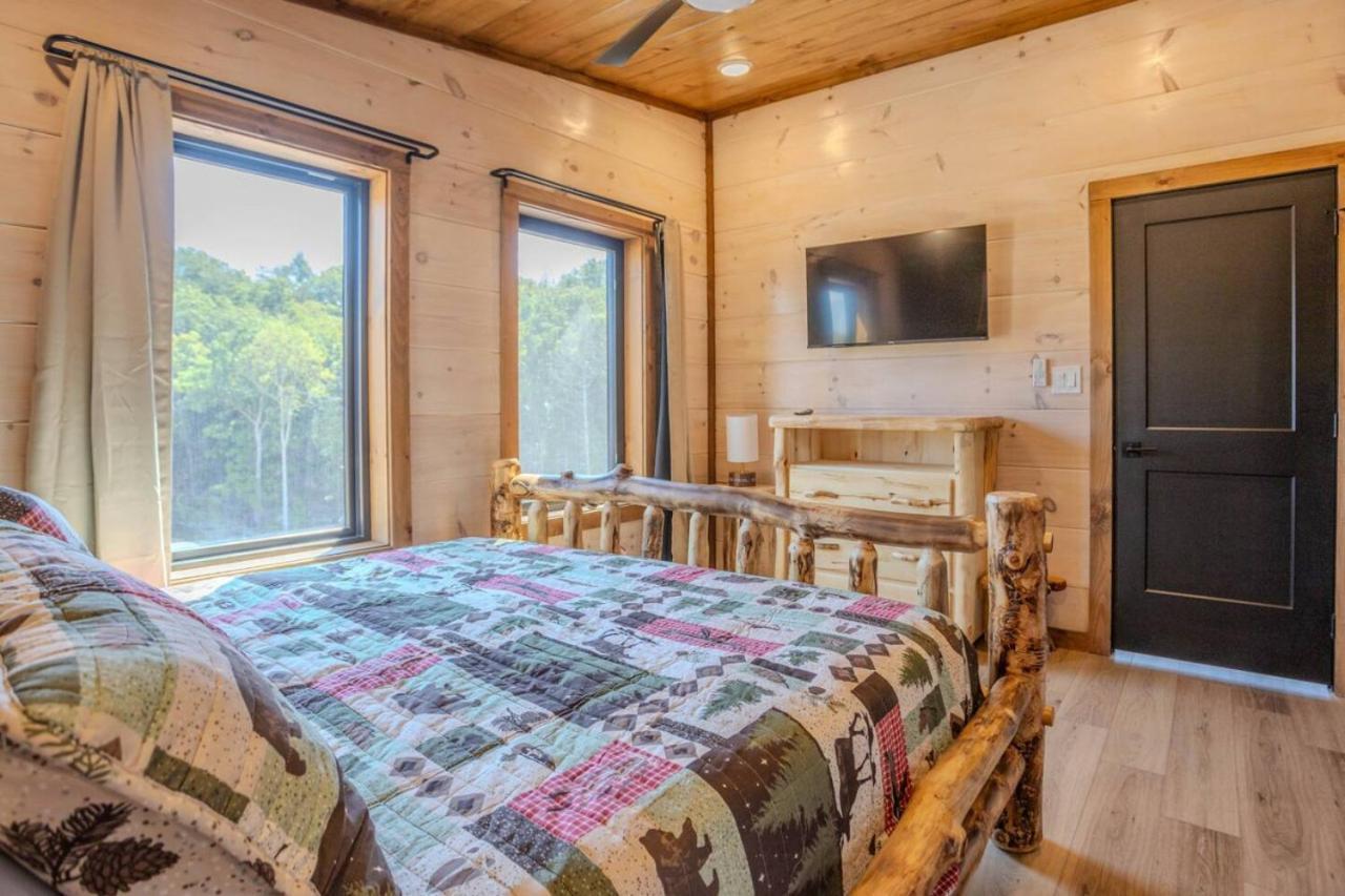 Holiday home Family With Pool - Gym - Hot Tub - Game Pigeon Forge