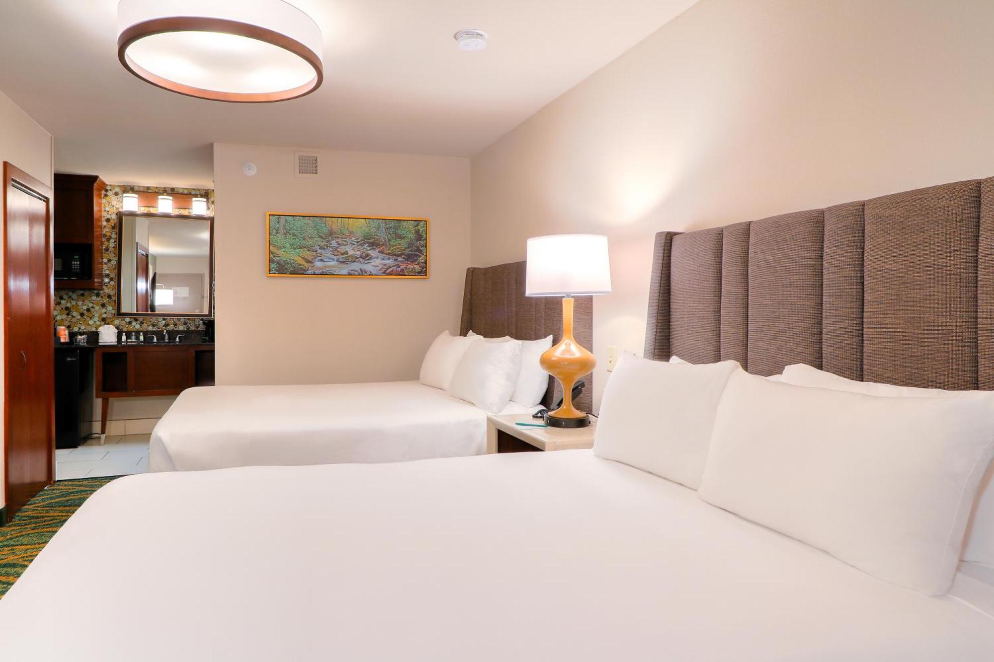 Inn Quality Near The Island Pigeon Forge