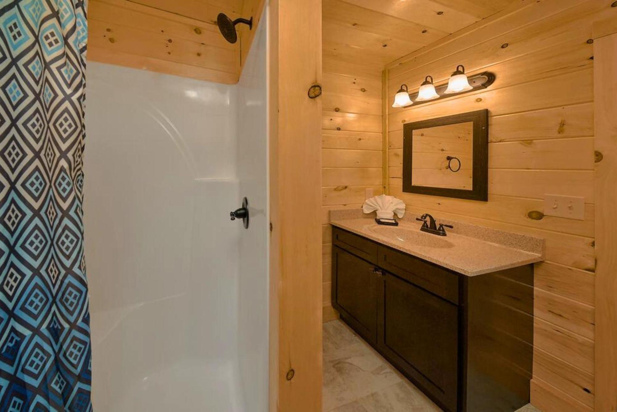 Holiday home Skyburst - Relax & Play! Pool, Hot Tub, Games & Theater
